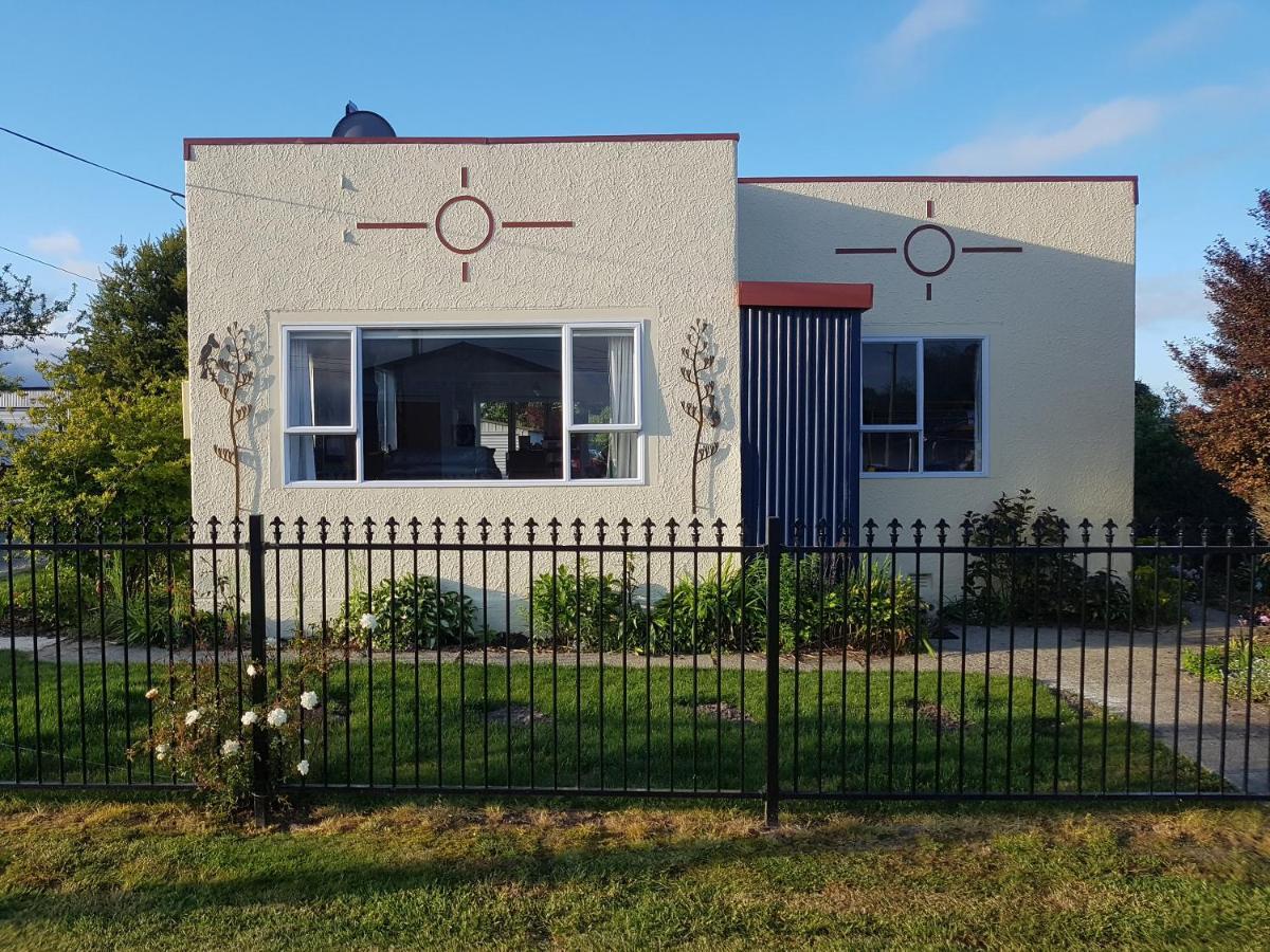 Tui Cottage Hampden Exterior photo